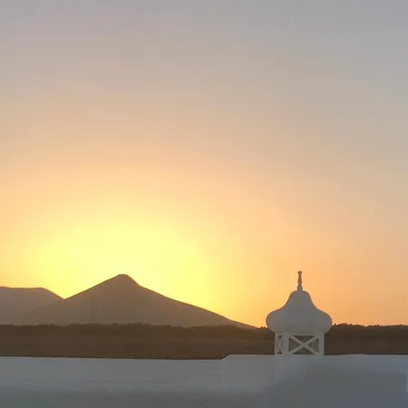 Villa Blanco - Romantic Hideaway - Private For Couple *