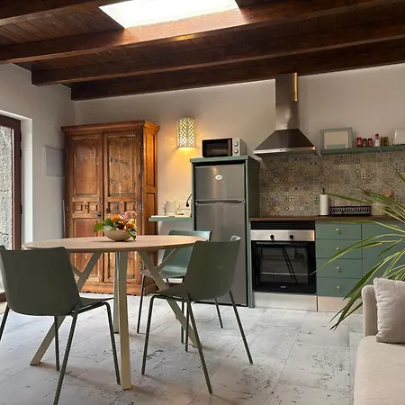 Villa Blanco - Romantic Hideaway - Private For Couple Tías