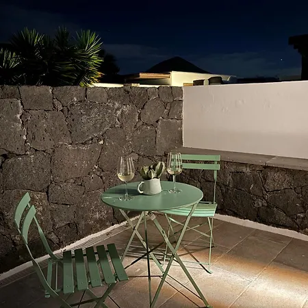 Villa Blanco - Romantic Hideaway - Private For Couple *