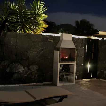 Villa Blanco - Romantic Hideaway - Private For Couple *