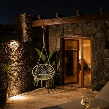 Blanco - Romantic Hideaway - Private For Couple Tías