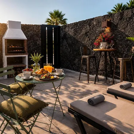 Blanco - Romantic Hideaway - Private For Couple Tías